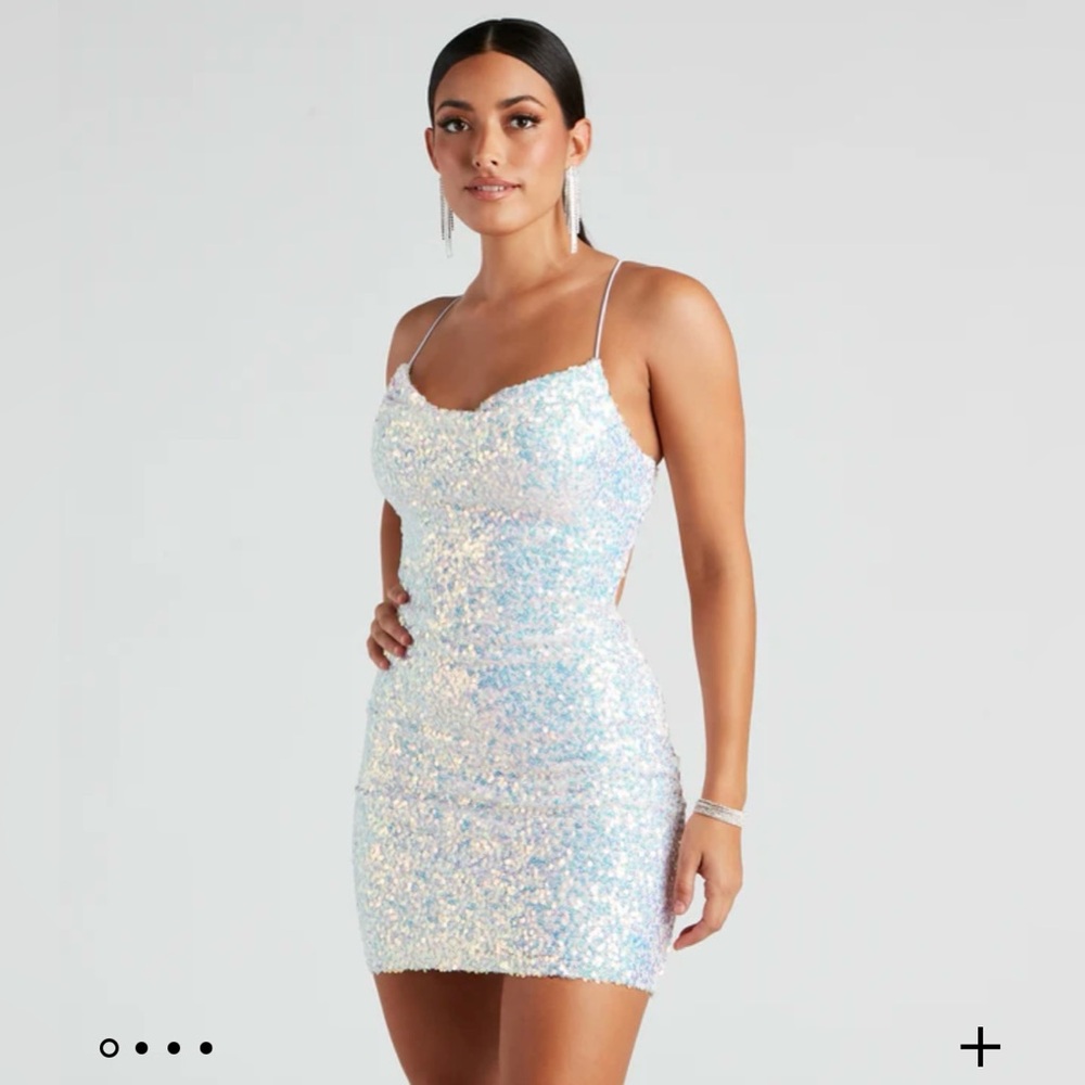 Windsor Allie Formal Sequin Open Back Dress - size medium